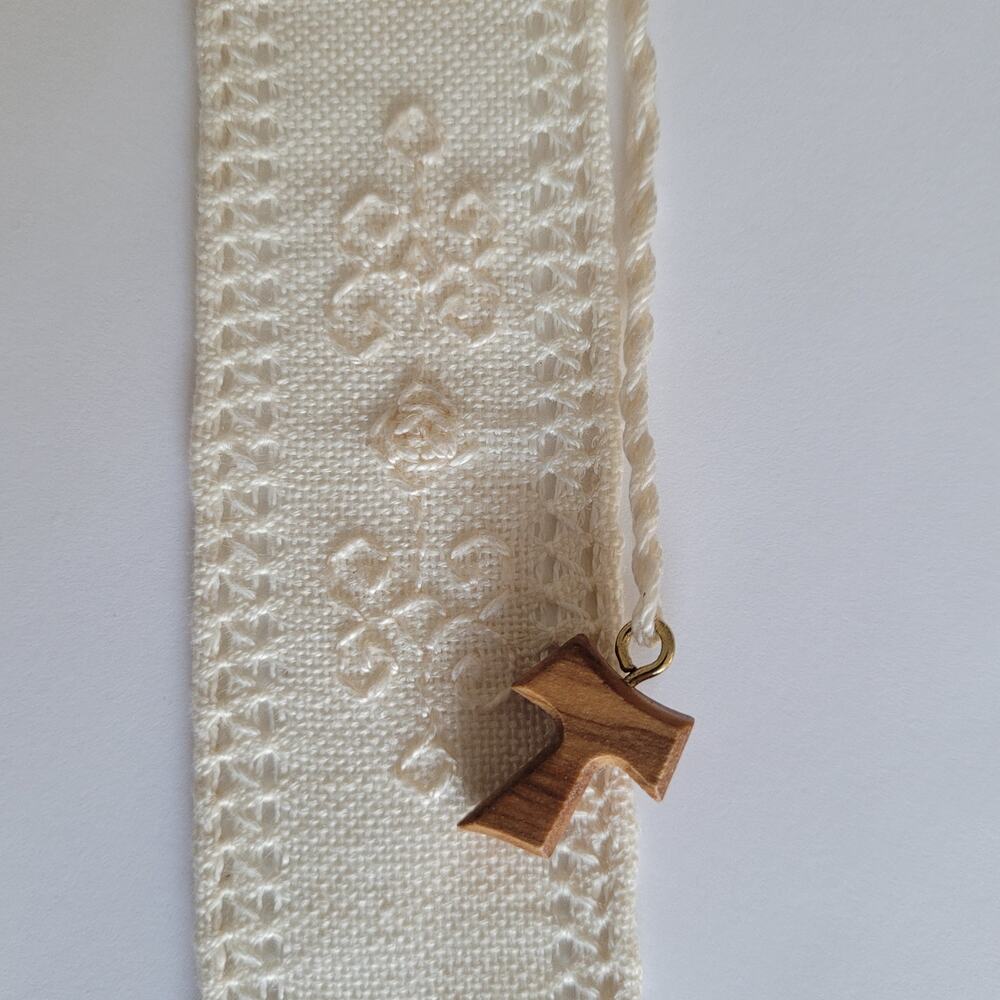 Assisi Stitch Bookmark New from Assisi with Wooden Tau  2017